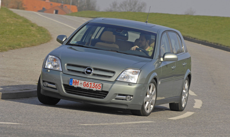 Opel Signum 3.0 CDTI - lata produkcji 2003-08