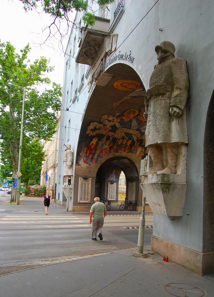 Segedyn, Szeged