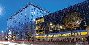 NBP: blisko 50 proc. ekonomistów spodziewa się obniżki stóp jesienią 2023 r.