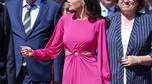 Królowa Letizia zaskoczyła kreacją. Elegancka sukienka odkryła jej umięśniony brzuch