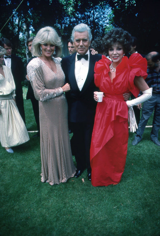 Od lewej: Linda Evans, John Forsythe i Joan Collins, 1984 r.