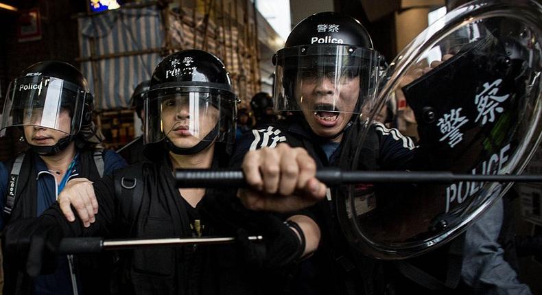 hong kong protests police