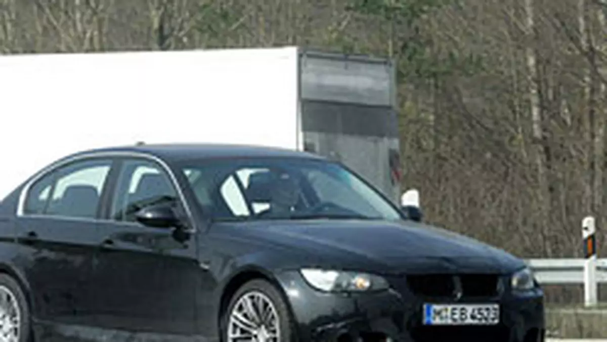 Zdjęcia szpiegowskie: BMW M3 również jako sedan i kabrio
