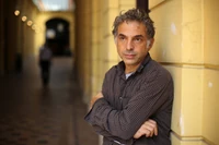 W Izraelu jest na czarnej liście, grożą mu śmiercią. "Netanjahu ciągnie nas na samo dno"