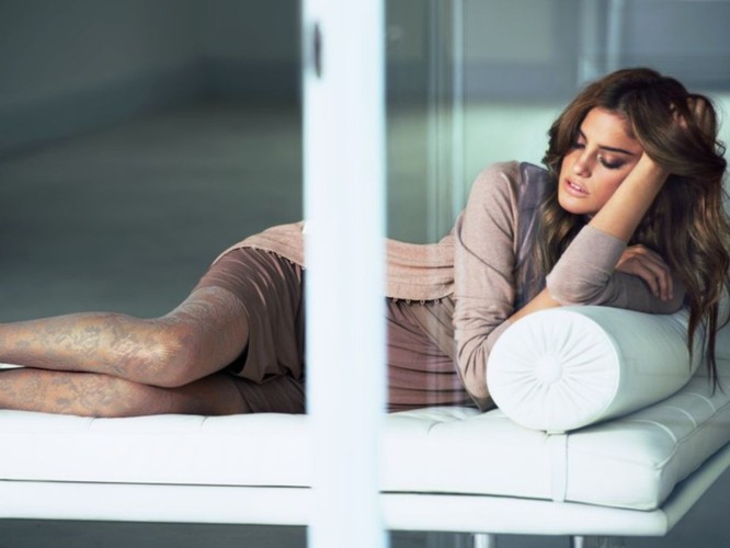 Alejandra Alonso w kampanii wizerunkowej marki Calzedonia na sezon wiosna/lato 2012