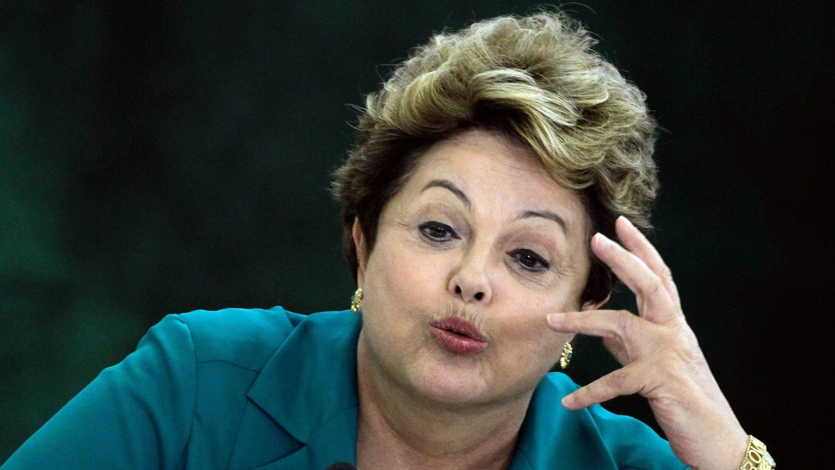 Prezydent Brazylii Dilma Rousseff odłożyła wizytę państwową w Waszyngtonie ze względu inwigilowanie jej korespondencji przez amerykańską Agencję Bezpieczeństwa Narodowego (NSA). Poinformował o tym Biały Dom.