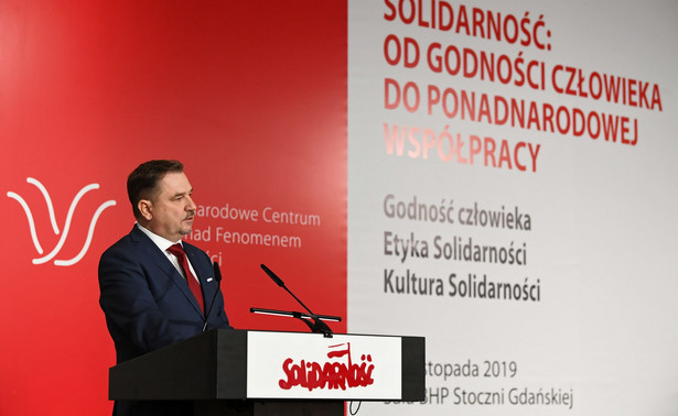 Szef Solidarności przeciw sztandarowemu pomysłowi PiS. Apel Dudy do posłów