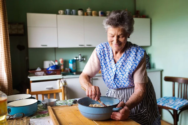 Bile su SIROTINJSKA HRANA, a danas su SUPERNAMIRNICE: 7 jela iz bakine kuhinje koje preporučuju SVI NUTRICIONISTI