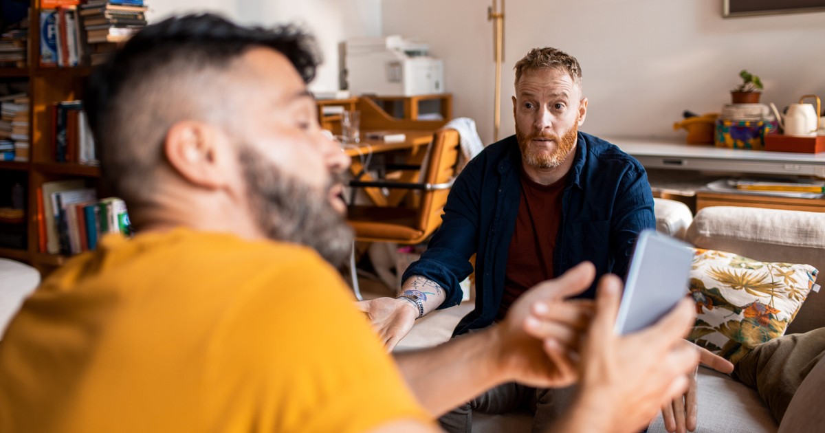 5 common signs of commitment issues and how to work through them ...