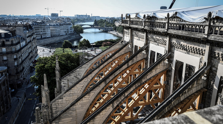 A Notre-Dame újjáépítése / Fotó: MTI/AP/AFP/PoolStephane de Sakutin