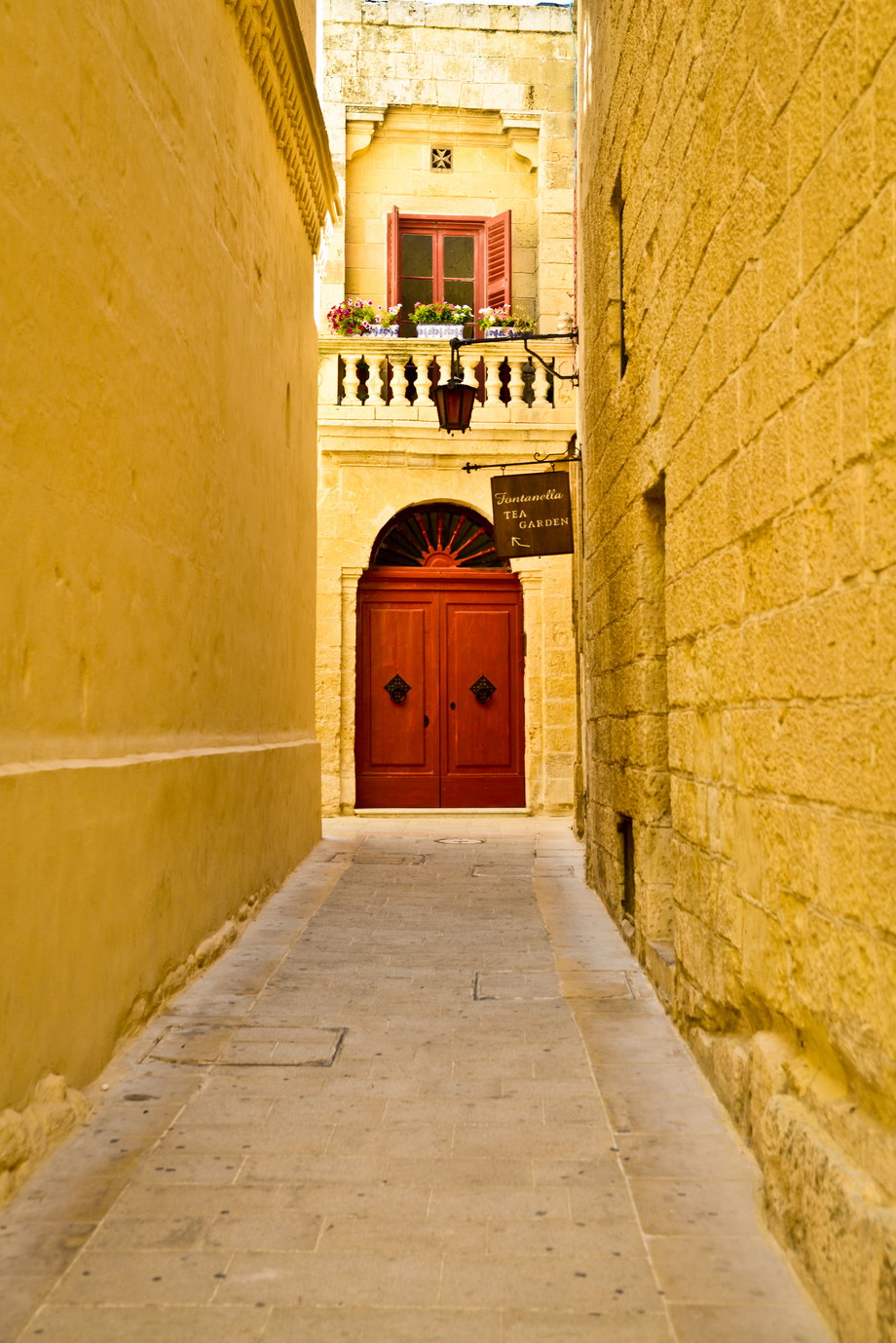 Mdina - dawna stolica Malty, położona w centralnej części wyspy