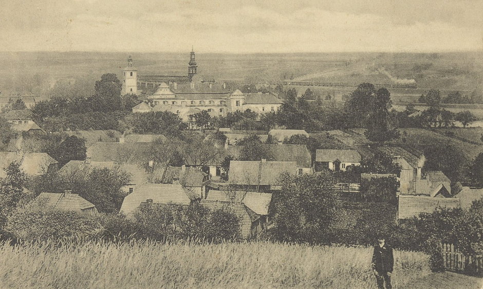 Panorama Wąchocka z początku XX w.