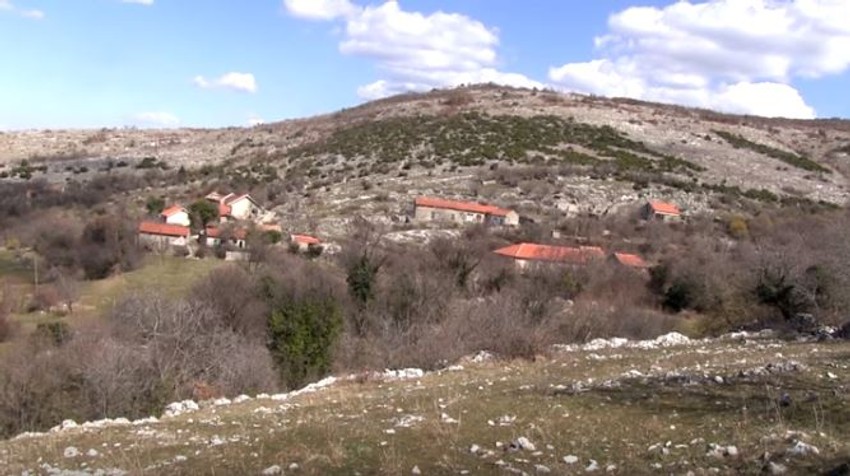 Seljani sela Mišljen strahuju od minskih polja