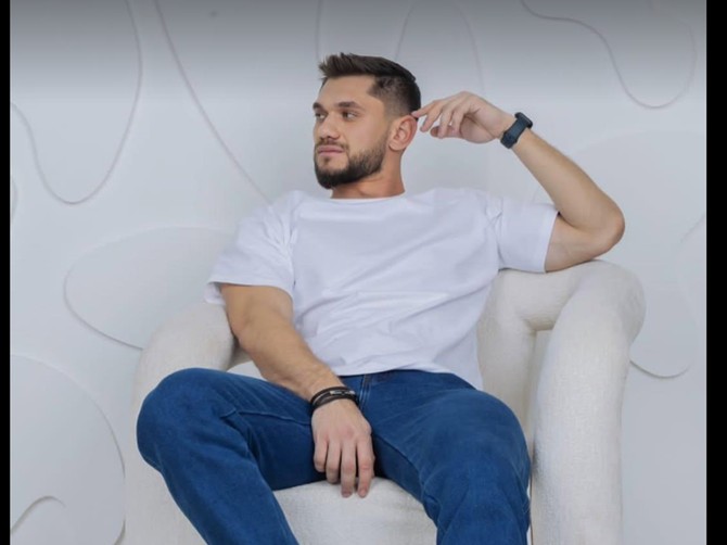 Maksim Dica