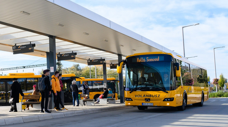 A döntés célja, hogy kiegyenlítésre kerüljön Budapest közösségi közlekedésének aránytalan állami támogatási előnye /fotó: MTI/Vasvári Tamás