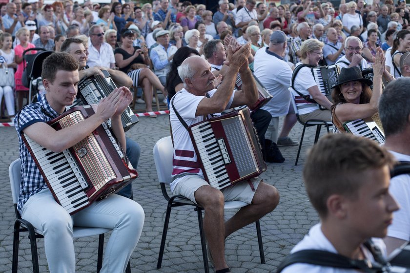 Dąbrowa Górnicza. 104 akordeonistów na stulecie miasta 