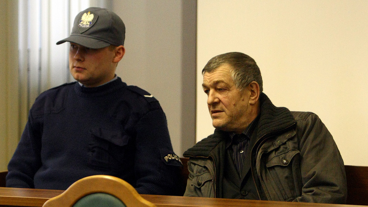 Stanisław Łyżwiński zasłabł w sądzie na pierwszej rozprawie ws. płacenia za miejsca na listach Samoobrony - poinformował TVN24.