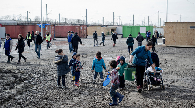 A Liniere nevű menekülttábor Franciaországban / Fotó: AFP