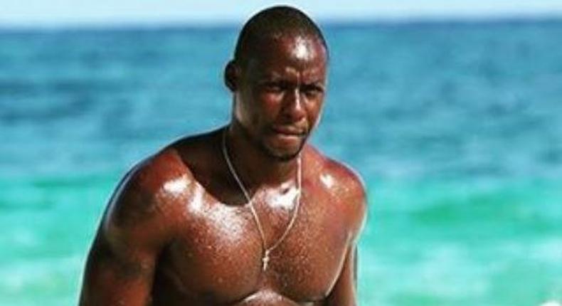 Chris Attoh goes shirtless in new pictures