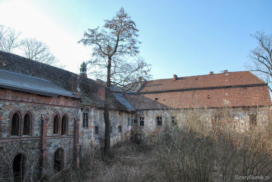 Zamek w Łące Prudnickiej