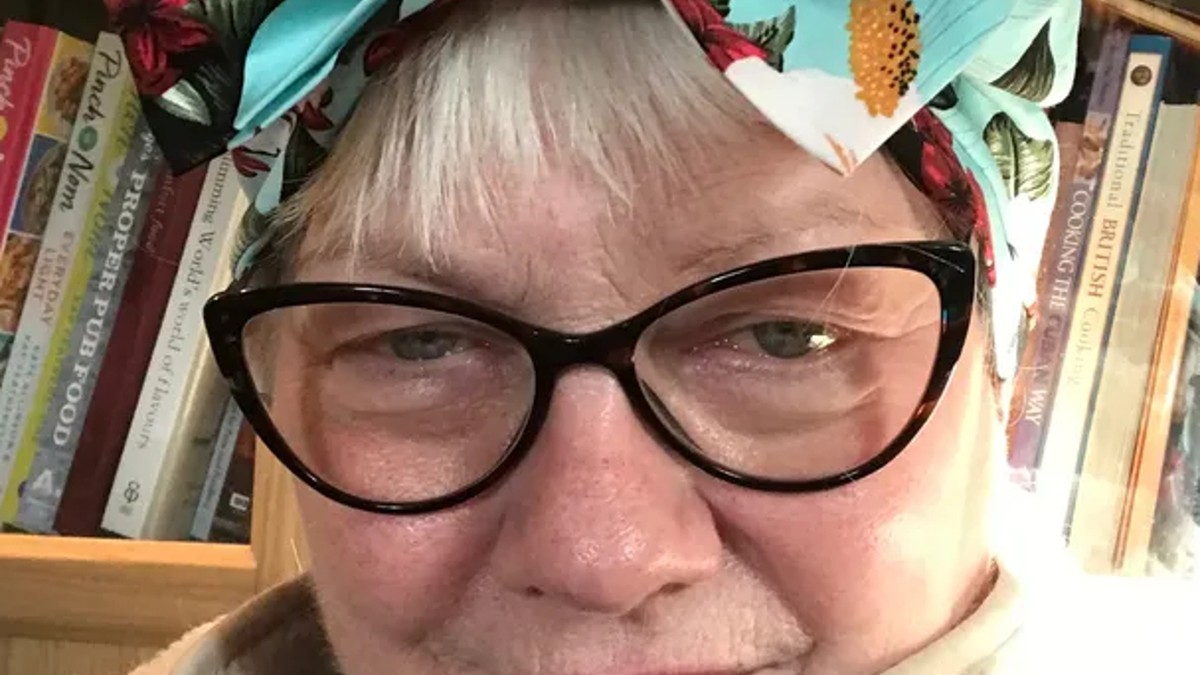 Barbara se probudila usred operacije i osetila kako joj ruke kopaju po stomaku