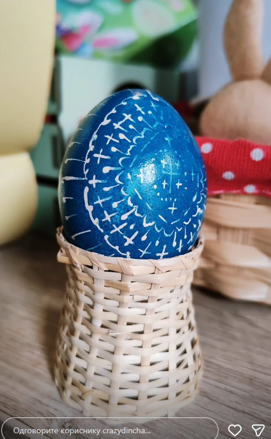 Dinča ovako sa porodicom provodi Veliki petak