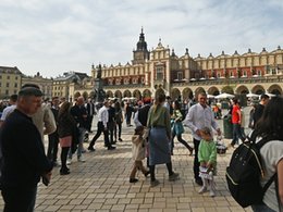 Nie będzie powrotu bonu turystycznego. "Hotele są pełne"