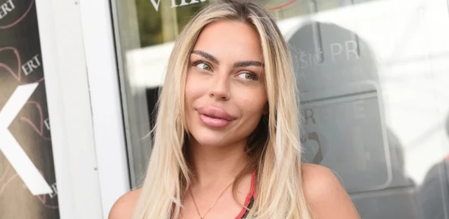 "Dogovarala je sa mnom šta od DONJEG VEŠA DA KUPI" Zadrugarka negirala AFERU sa sedamdesetogodišnjim Danetom, a onda SVI SNIMCI IZAŠLI U JAVNOST! (FOTO)