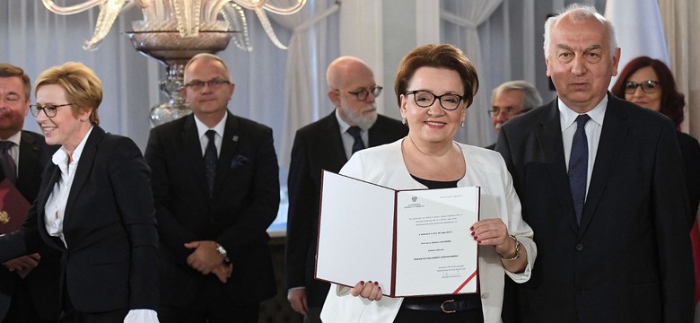 Anna Zalewska: Reforma edukacji jest zamknięta. Problemy przeludnienia to wina samorządów