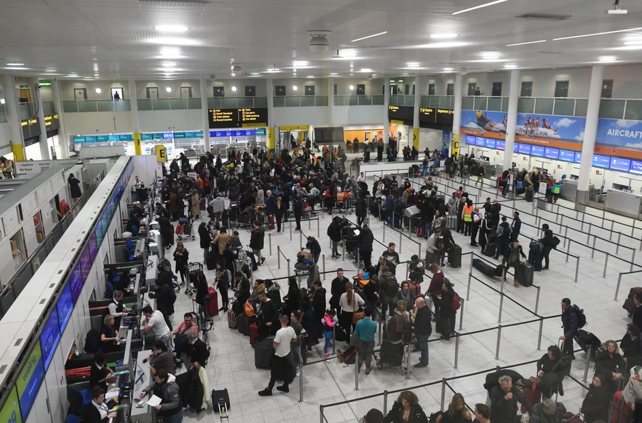 Sparaliżowane lotnisko Gatwick