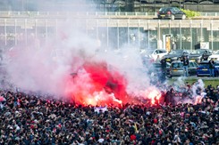 Kibice Ajaksu przesadzili ze świętowaniem. Aresztowania w Amsterdamie