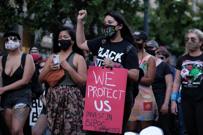 Protesti u Portlandu ispred zgrade gradonačelnika 28. avgusta