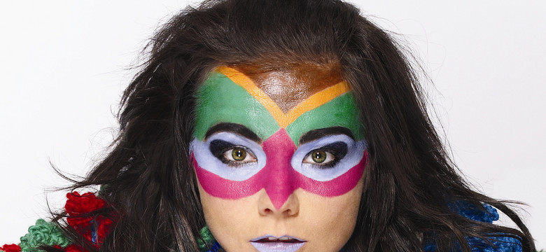 Björk przywiązana do życia