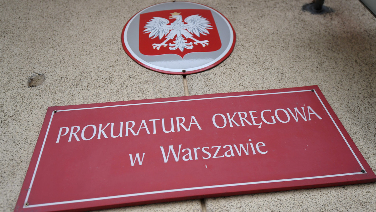 Prokuratura Okręgowa w Warszawie odmówiła wszczęcia dochodzenia ws. spotu wyborczego PiS o uchodźcach. - Analiza treści zaprezentowanych w materiale filmowym prowadzi do stwierdzenia, iż nie doszło do realizacji znamion czynu zabronionego - poinformował dziś rzecznik prokuratury Łukasz Łapczyński.