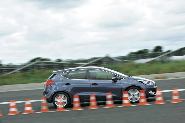 Hyundai i30 kontra Kia ceed: zbliżona technika, różne charaktery