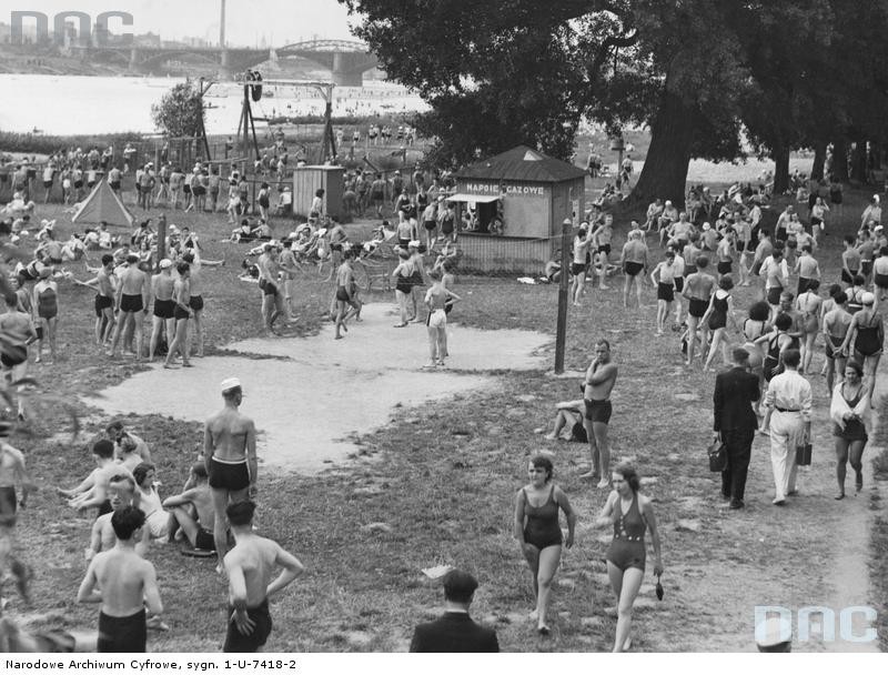 Zobacz, jak się kiedyś plażowało!