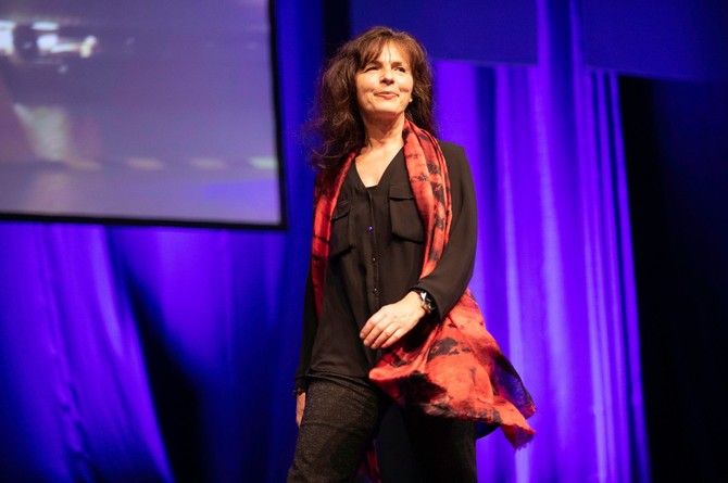 Mira Furlan