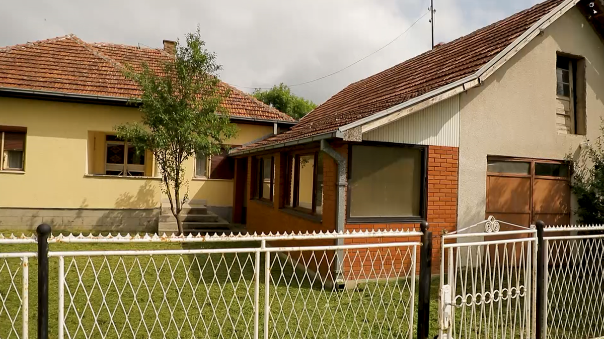 NAŠA POZNATA PEVAČICA NAPISALA TESTAMENT Evo kome ostavlja dva stana, kuću, restoran i ušteđevinu: 