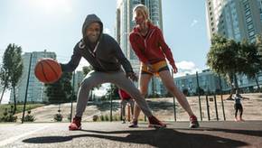 Beliebte Basketballschuhe für Damen im Vergleich