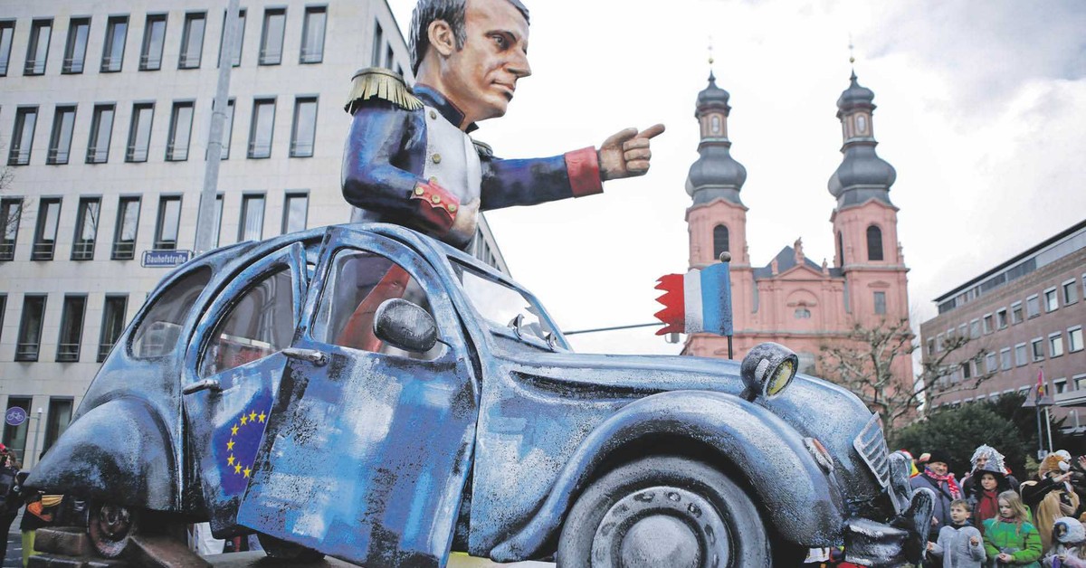 Macron a konstytucja. Francuski profesor prawa o kryzysie instytucji