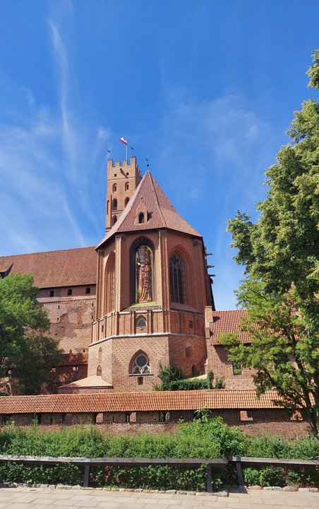 Zamek w Malborku. Figura Matki Bożej z Dzieciątkiem