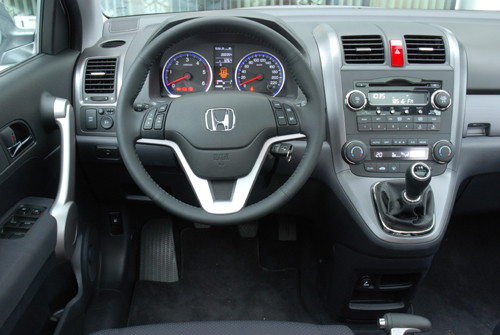Honda CR-V - Nie udaje terenówki