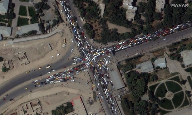 Drogi dojazdowe do lotniska w Kabulu