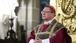 oficjalnie. kardynał ryś objął urząd metropolity krakowskiego. zastąpił abp. jędraszewskiego