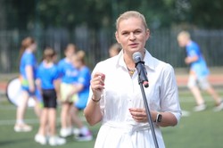 Szkoły otwarte w weekendy i wakacje. Są pieniądze na rewolucyjne zmiany