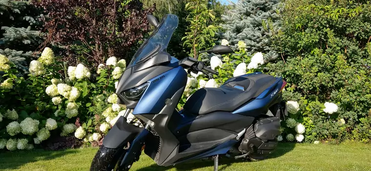 Yamaha Xmax 400 – miejski drapieżnik