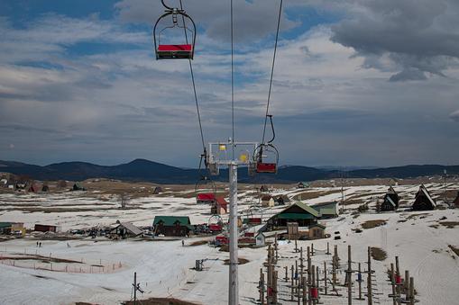 Już wkrótce stacje narciarskie będą musiały przekonywać, że warto je odwiedzić także latem.