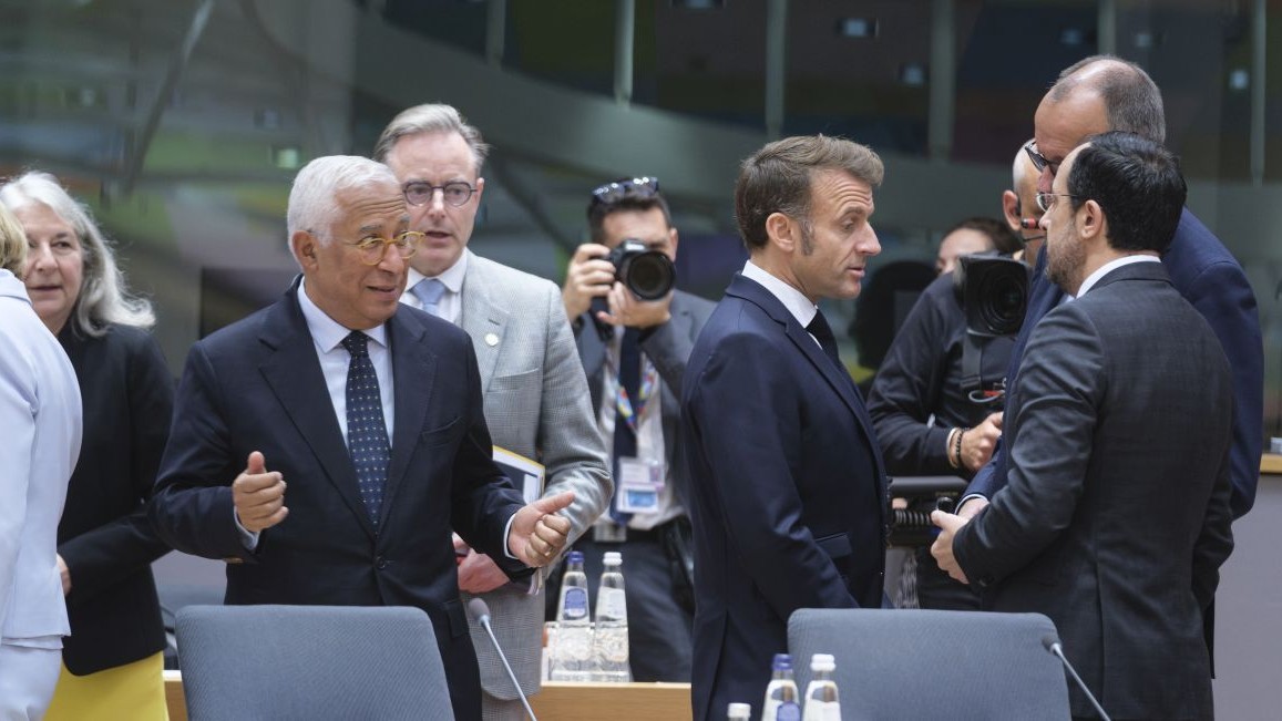Liderii UE, împărțiți în două tabere, amână negocierile pentru buget, dar se tem de alegerile din 2027: „Este o distribuire a sărăciei”