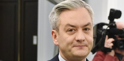 Bunt trzech premierów. Nie chcą do Biedronia