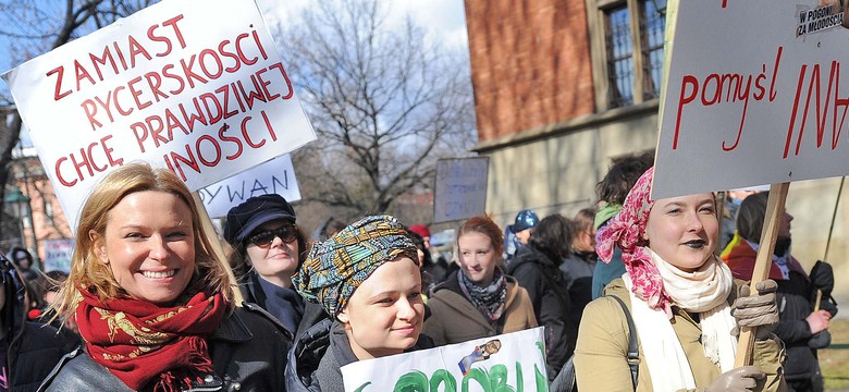 Do czego zmierza konwencja, czyli komu falują gacie.